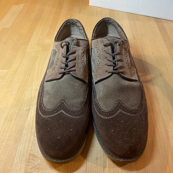 G.H. Bass "Pearson" Three-Tone Suede Wingtip Brogues - Picture 2 of 9